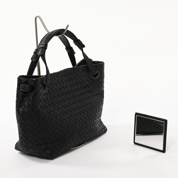 Bottega Veneta Small Garda Handbag Black - Picture 2 of 7